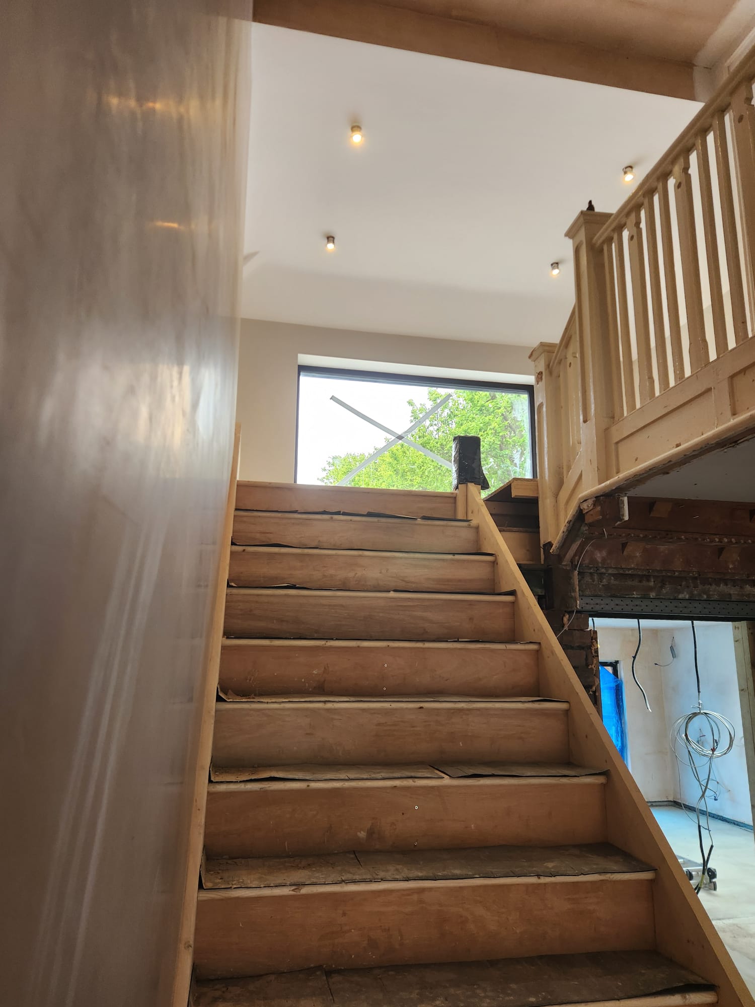 Large intricate Paramount Plastering renovation project photo 5