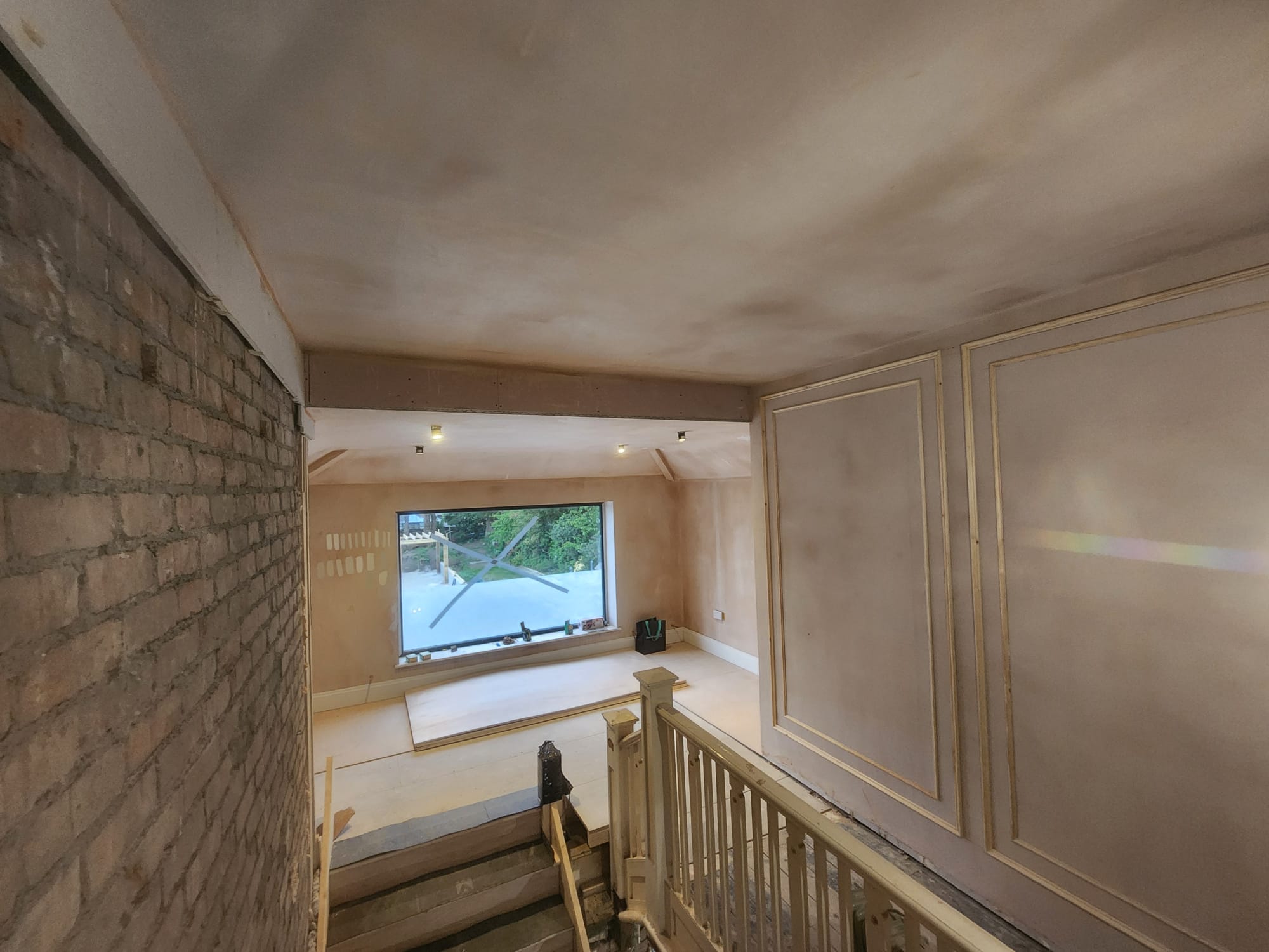 Large intricate Paramount Plastering renovation project photo 9