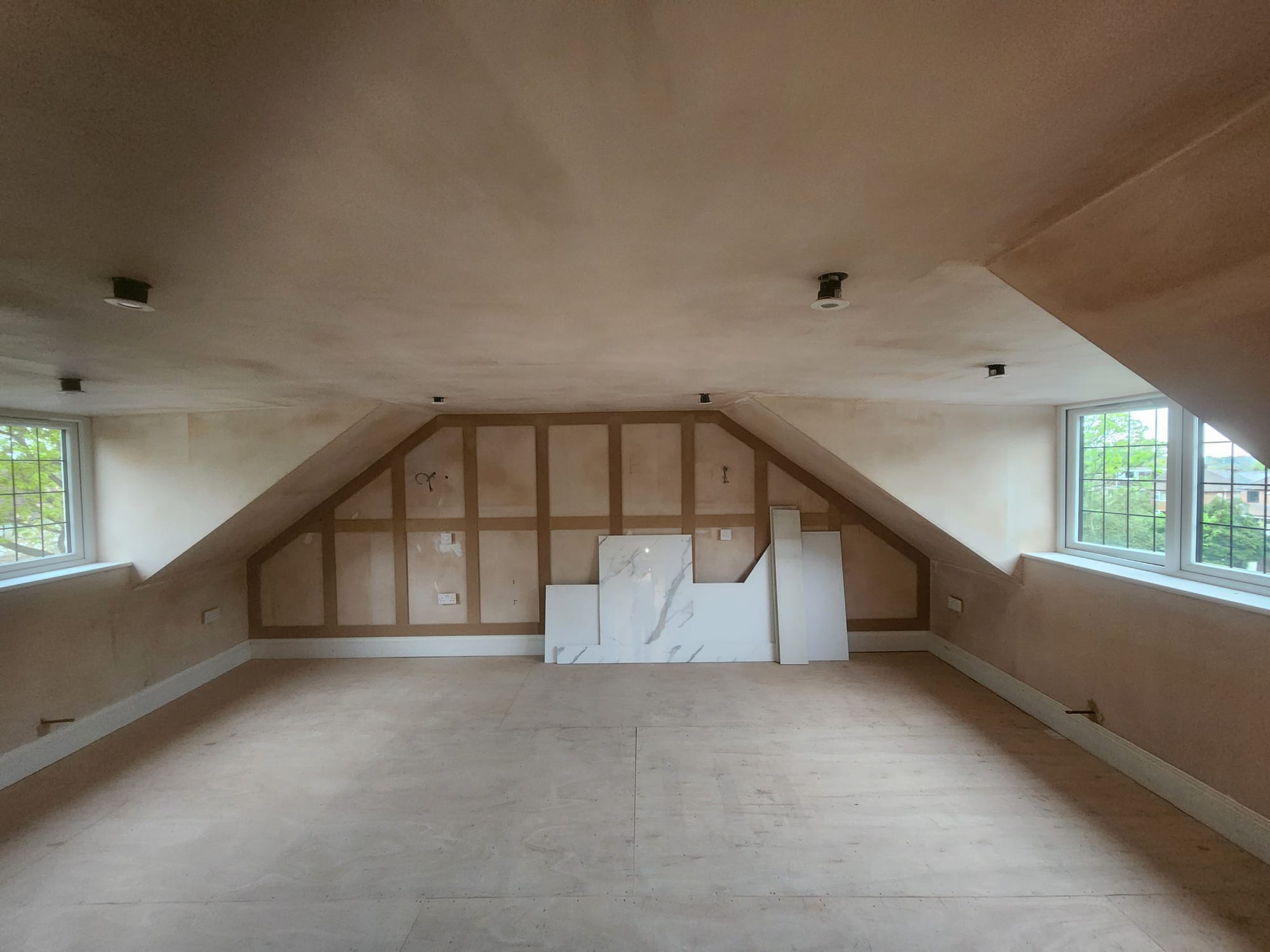 Large intricate Paramount Plastering renovation project photo 11