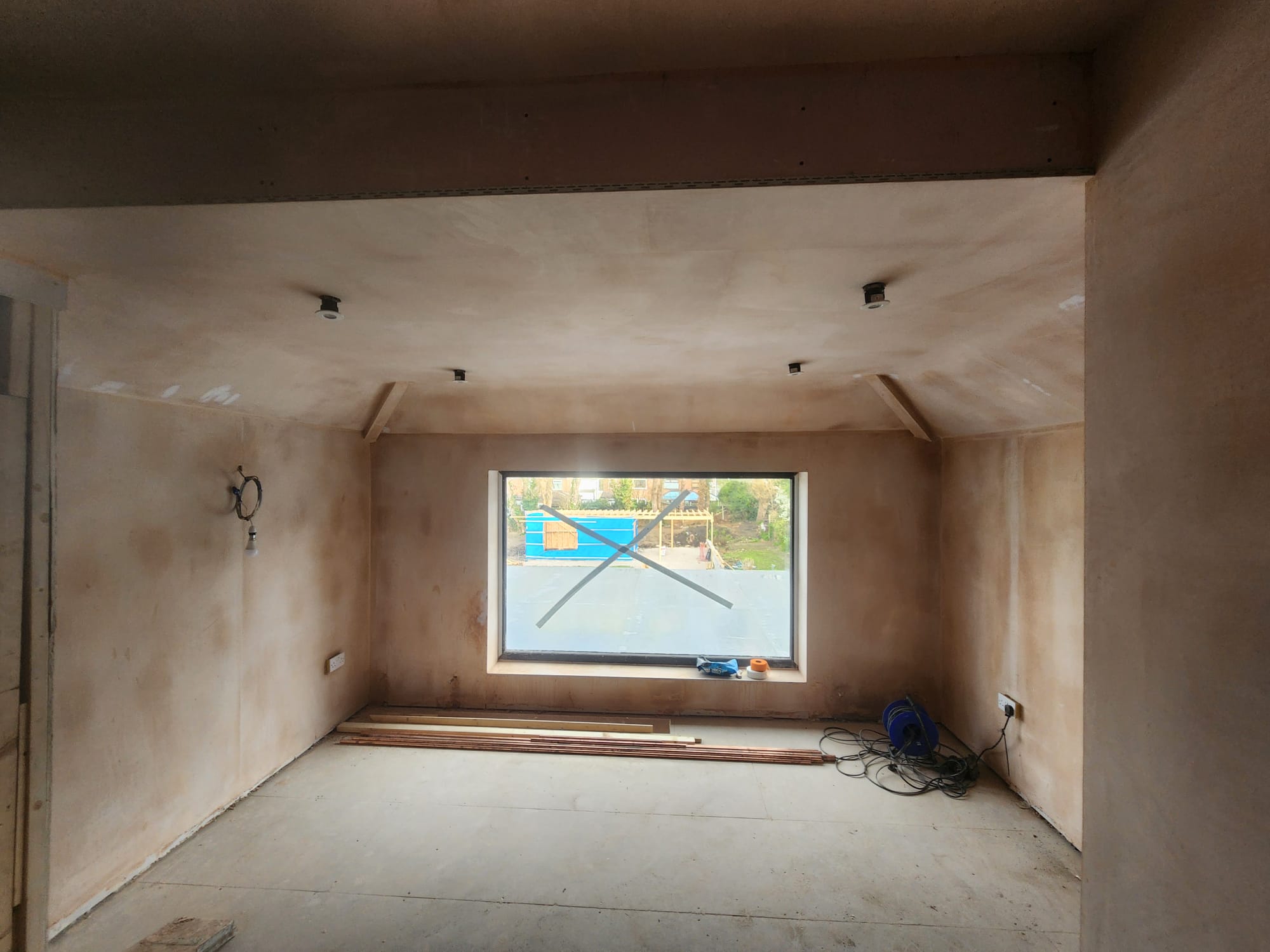 Large intricate Paramount Plastering renovation project photo 13